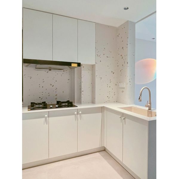 Oak Woodgrain Finish Waterproof Particle Board Kitchen Cabinet For Villa