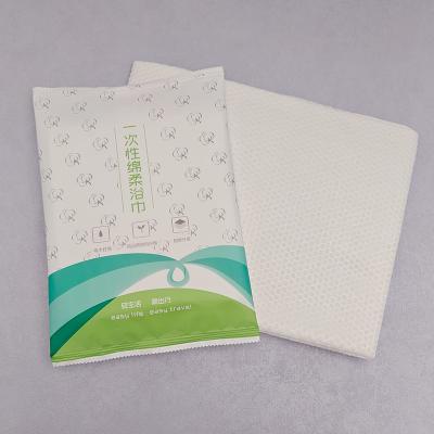 Des serviettes de bain jetables non tissées à haute absorption d'eau