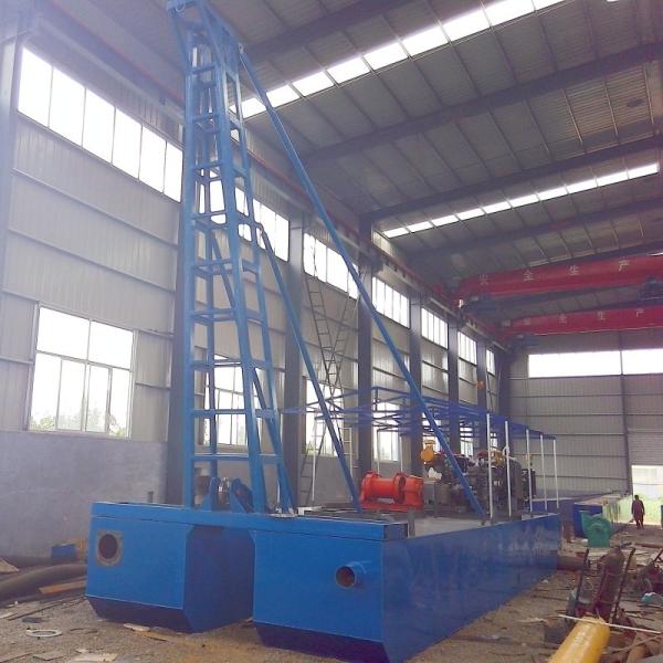 High Performance 100 Cubic Meter Model Sand Suction Dredger With 426KW Engine