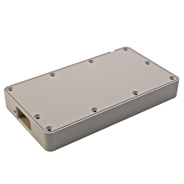 カスタマイズされたモバイル電源ハウジングCNC機械加工部品 通信機器 5G基地局ヒートシンク