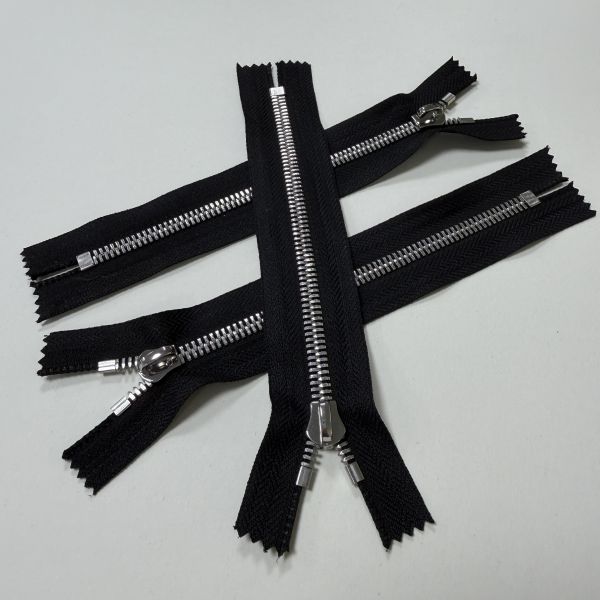 Double Pointed Teeth Metal Zipper #5 Rust Resistant Secure Interlocking Zipper