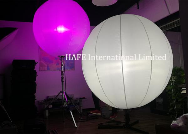 O CE conduziu o branco da pérola 800W das luzes do balão e o trabalho Togther do musa RGBW 400W