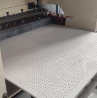 Agujero de techo de techo de yeso de alta capacidad fabricando máquinas Equipo de perforación de placas de yeso