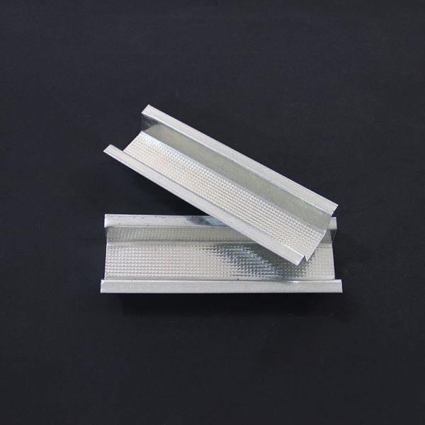 Customized Galvanized Metal Studs Profiles For Drywall Galvanized Steel C Stud 0.4mm