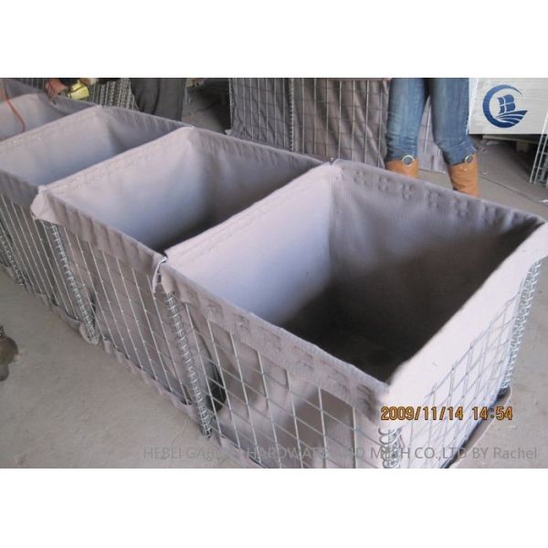 modern Military Hesco Barriers , Hesco Fencing 3mm-5mm Wire Diameter ISO9001