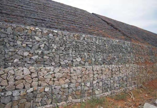 Hot Dipped Galvanized Gabion Baskets 2x1x1 Gauge 2.7mm For Retaining Walls