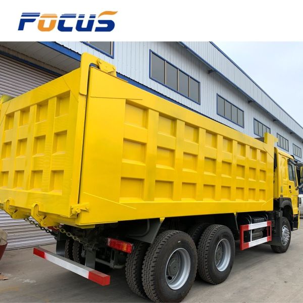 Used/Refurbished Sinotruk HOWO 375HP Tipper/Dump Truck for Mining/Construction Works