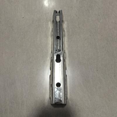0.6-2.0Mm Thickness Lightweight Pre Drilled Metal Stud And Metal Track Faster Installation Design Durable