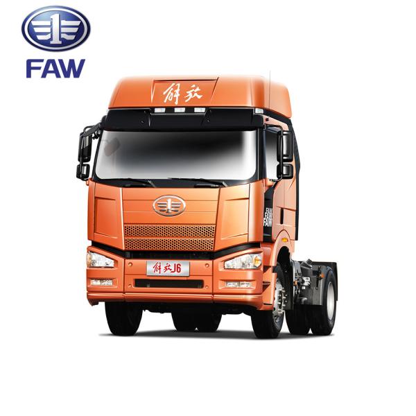 Le tracteur lourd manuel de camion- 6x4 de la norme d'émission FAW JH6 est parti/conduite à droite