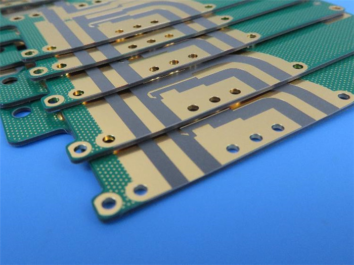 Двойник доски 10mil PCB RT5880LZ разнослоистый Rogers встал на сторону