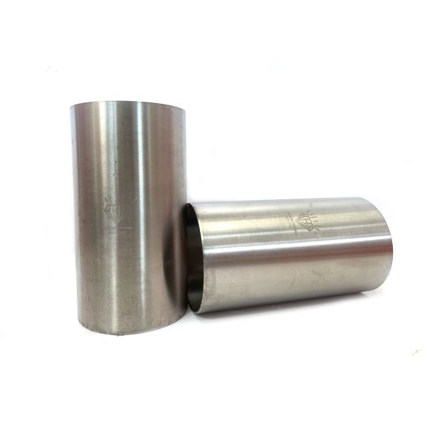 ME013366 Cylinder Liner Engine Spare Parts For 6D34 HD820-1 HD820-2 SK200-6