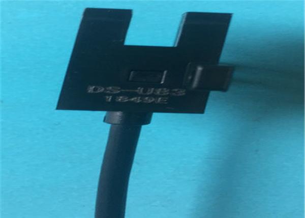 Dustproof U Shaped Photoelectric Sensor Long Life Small Size Crew Mounting