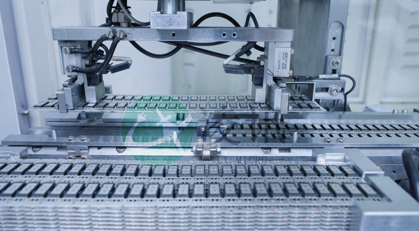 Промышленный низкий V Mosfet многофункциональный для автомобильной электроники