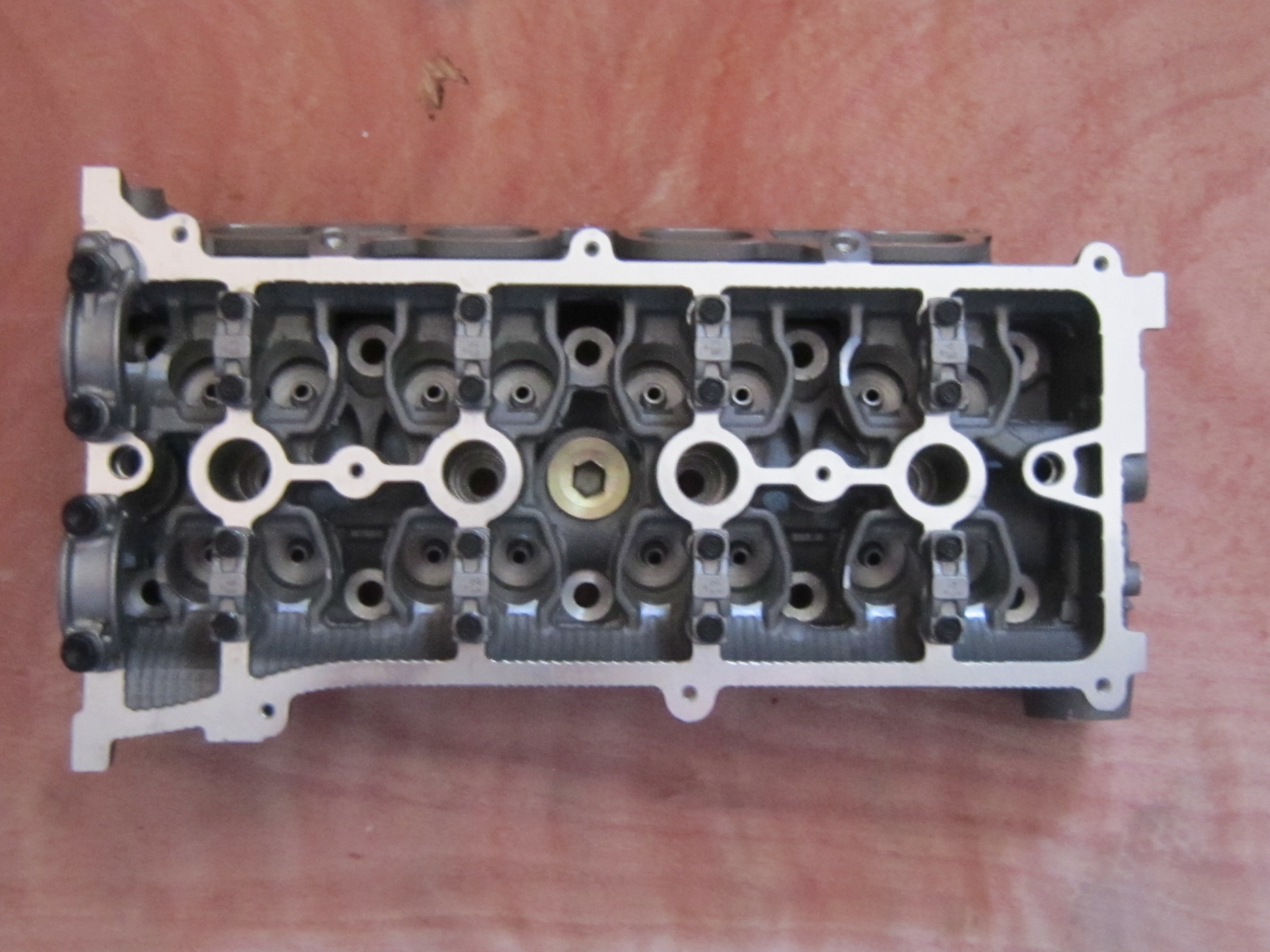 11101-0H040 Engine Cylinder Head For TOYOTA Camry 2.4 1AZ 2AZ 111010H040 11101-28012