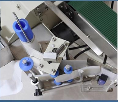 Automatic Box Carton Sealer With Side Labeling Machine for Express Packaging Industry