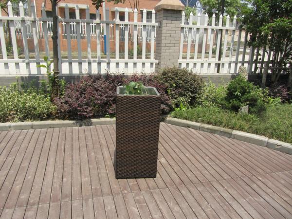 Patio Wicker Flower Pot
