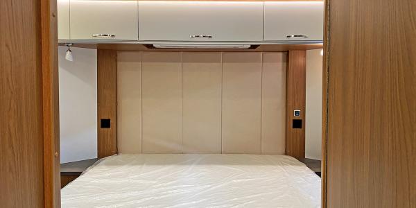 Interior Trim Guest Sleeping Area Separation Luxury Camping Trailer Fully Equipped RV