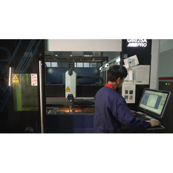 Dual Robot Clip Insertion Cell For Automotive Parts Assembly