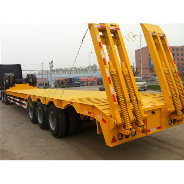 Low Bed Tractor Trailer Lowboy Semi Trailer 4 Axle Heavy Equipment Transport