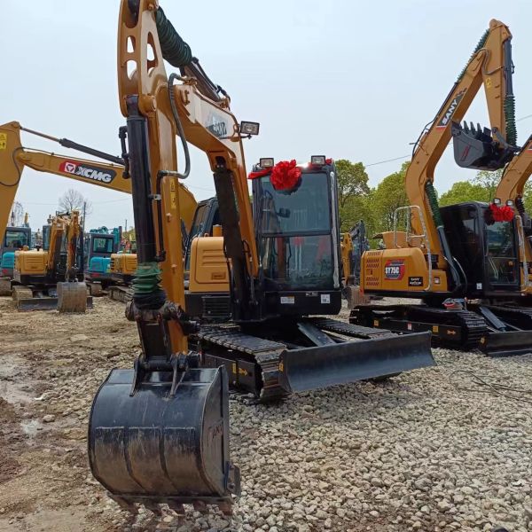 Sany SY60C Digger Second Hand Construction Machinery with 0.25M³ Bucket and 2016 Year