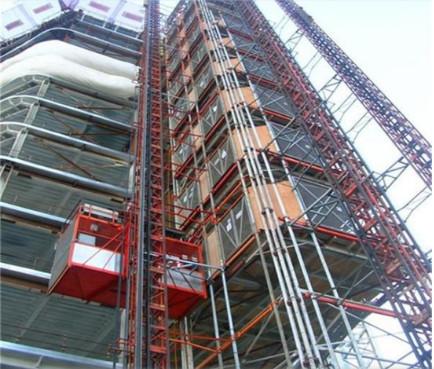 Industrial Construction Hoist Elevator , High Stability Building Material Hoist