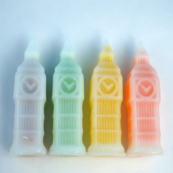 Little Ben Shaped Wax Bottle Candy Miniature London Souvenir with Fruit Syrup Filling