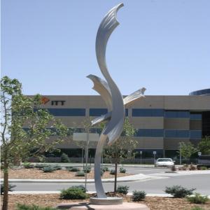 Покрашенный стиль украшения искусства сада скульптуры нержавеющей стали финиша современный