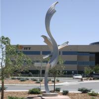 Painted Finish Stainless Steel Sculpture Garden Art Decoration Modern Style