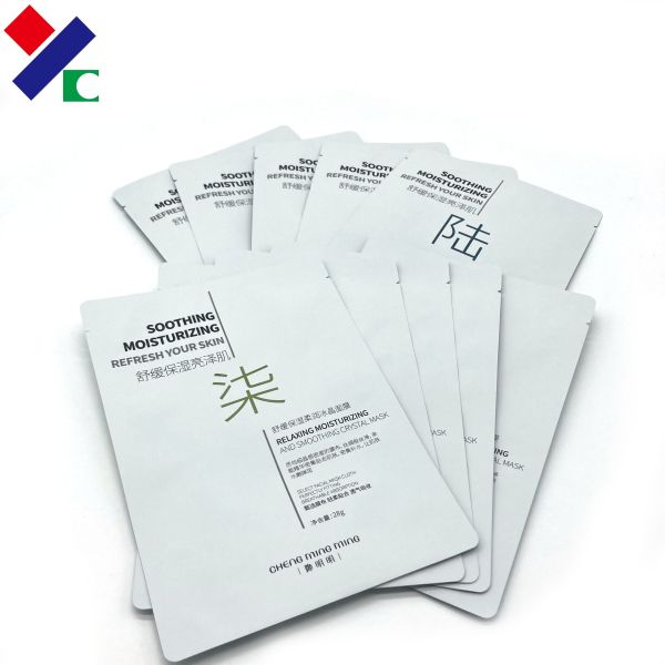 Non Dust Custom Printed Three Side Seal Pouch Aluminum Foil Mask Packaging