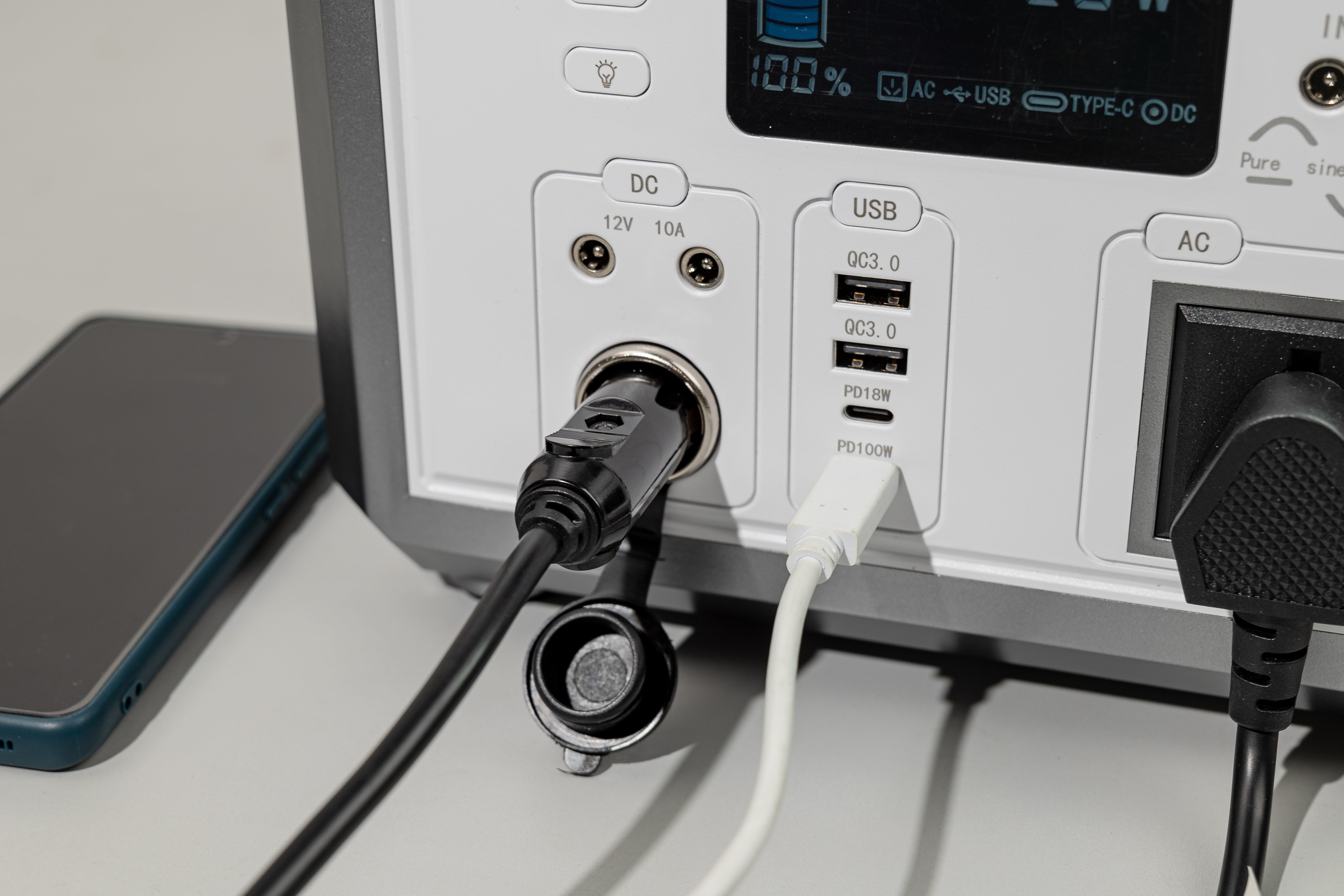 Высокая плотность энергии DC12V 300W USB портативный банковский зарядный устройство для автомобилей / солнечные панели зарядные устройства MSDS одобрен для домашнего резервного копирования