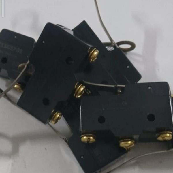 S11-4 Micro Limit Switch for High-Speed Nylon Zipper Sewing Machine