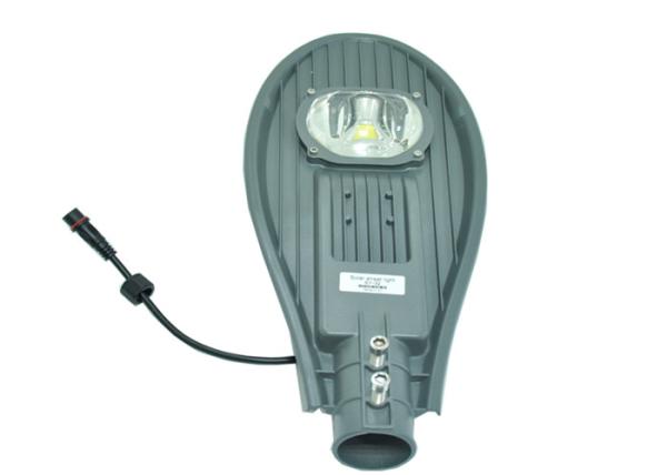 Luzes de rua impermeáveis de poupança de energia do diodo emissor de luz espertas fora das lâmpadas de rua