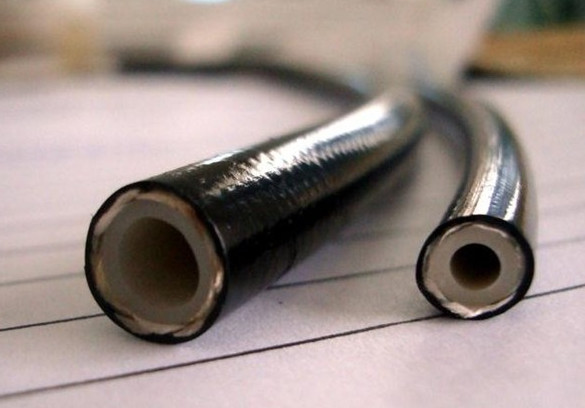 Durable Hydraulic System SAE 100 R7 Flexible Thermoplastic Nylon Hose