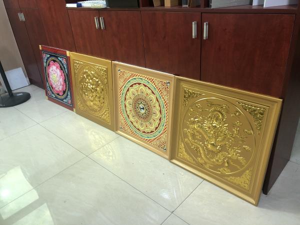 600x600mm Aluminum Metal Ceiling 3D Temple Board Gold Foil Buddha Hall Lotus