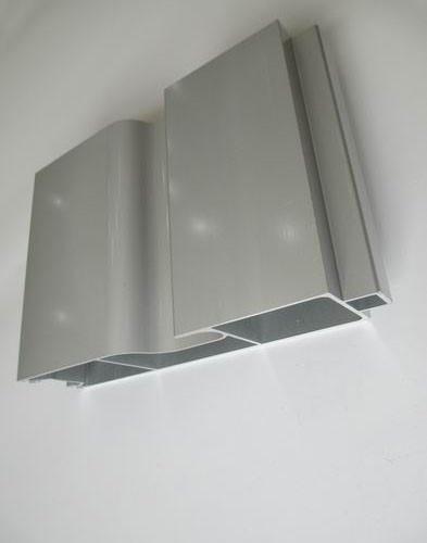 1800T Machine Extruded Solar Panel Aluminum Frame Electrophoresis Surface Treatment