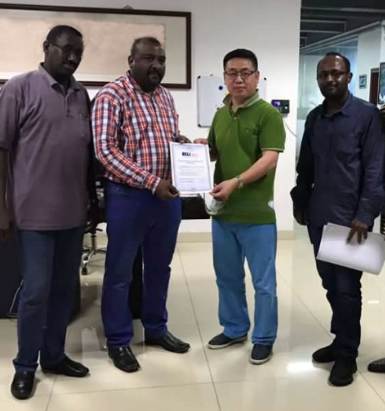 Водонепроницаемое тяжелое оборудование из ПЭ платформы для грузовых автомобилей