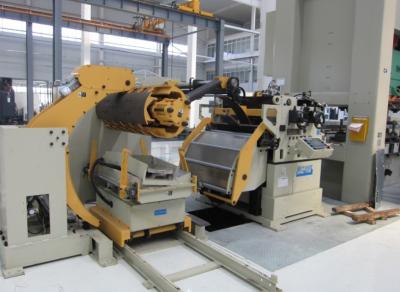 Leveler da elevada precisão com Decoiler e Straightener para a folha de metal