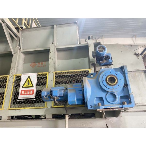 120 Ton/H Grey Belt Conveyor Box Feeder With Hopper For Raw Material Preparation BBT Clay Brick Making Machine