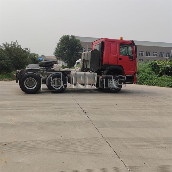 Используемый трейлер сварочного трактора 95 Km/h 30 тонн 6x6 использовал голову трейлера тележки трактора Howo