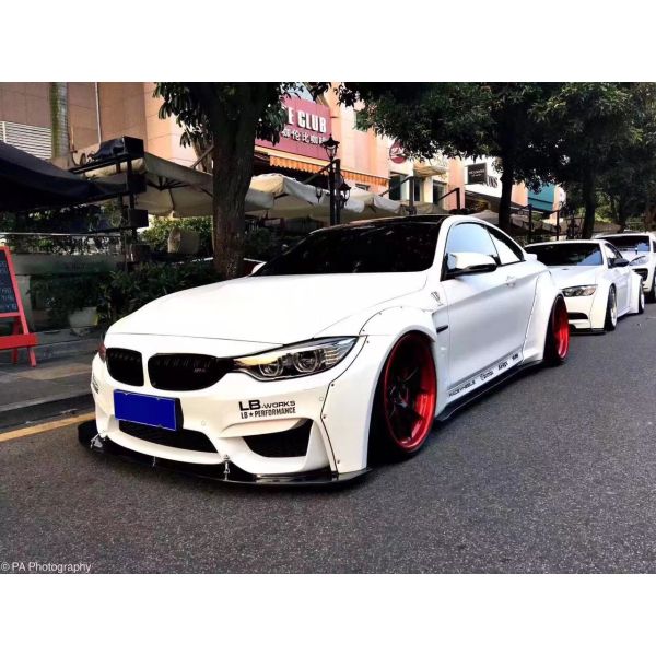 LB Wide-body Kit for BMW M4 F82 Wide-body Kit M4 F82 Upgraded LB Style Front Lip Diffuser Spoiler Carbon Fiber Body Kit
