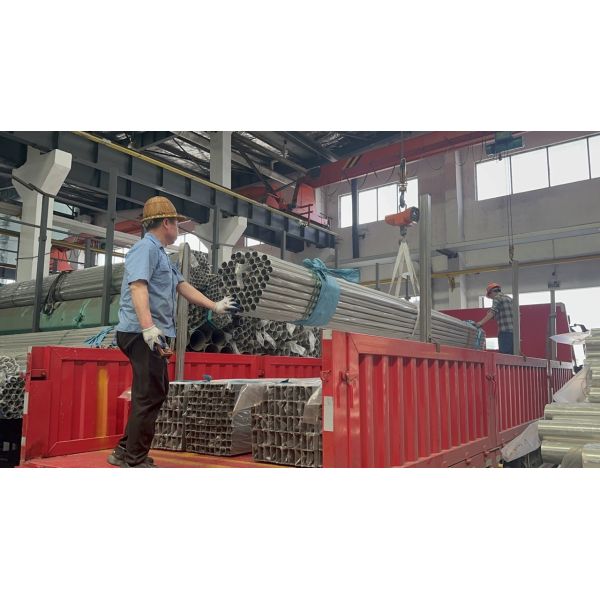 Seamless Stainless Steel Duplex Pipe 150mm Stainless Steel Spiral Pipe Round