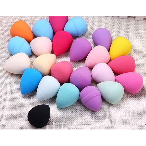 Губка Блендер макияжа стороны ОЭМ, пурпурные слойки порошка макияжа 5.8С4.2КМ