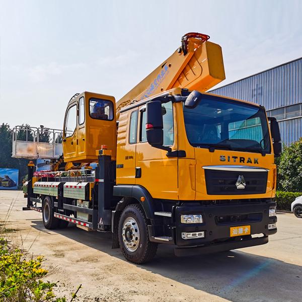 Camion d'opération à haute altitude de boom de camion élévateur de bonne qualité de 50 m Man à vendre