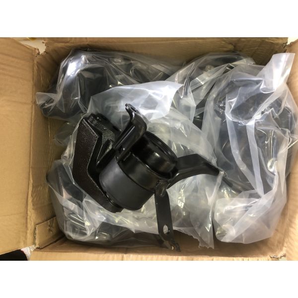 OEM 12305-0T040 Engine Mount Motor For Toyota Yaris 2008-2013