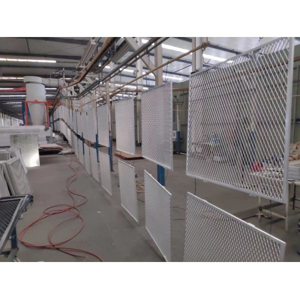 White Powder Coated Expanded Metal Mesh for Wall Facades