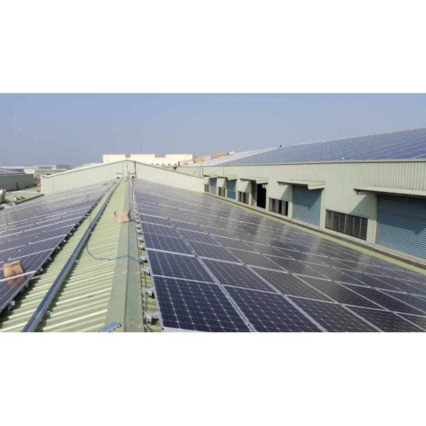 Эффективная сооруженная установка систем установки крыши панели солнечных батарей крыши быстрая