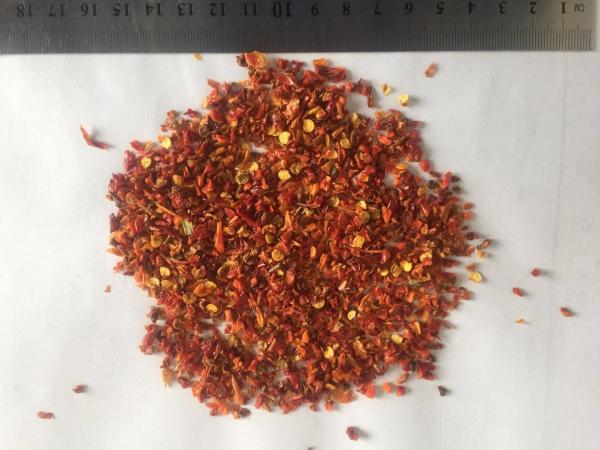 Os grânulo naturais puros da umidade máxima de 7% esmagaram o tamanho da pimenta de Bell 3*3mm