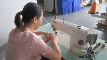 Balck Emergency Paracord Survival Watch Cool Camping Accessories Built In Battery