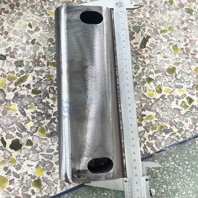Hydraulic Breaker Spare Parts HB20G Tilt Hole Rod Pin Furukawa Rod Pin HB20G Chisel Pin