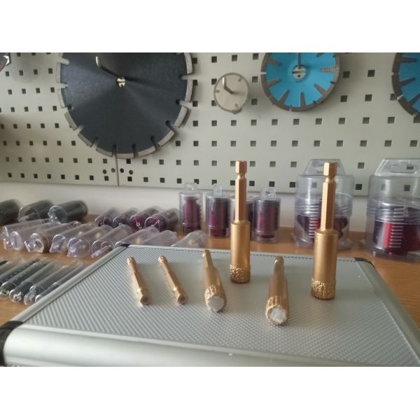 хвостовик быстрого выпуска наговора битов пустотелого сверла диаманта 5мм до 35мм паяемый вакуумом